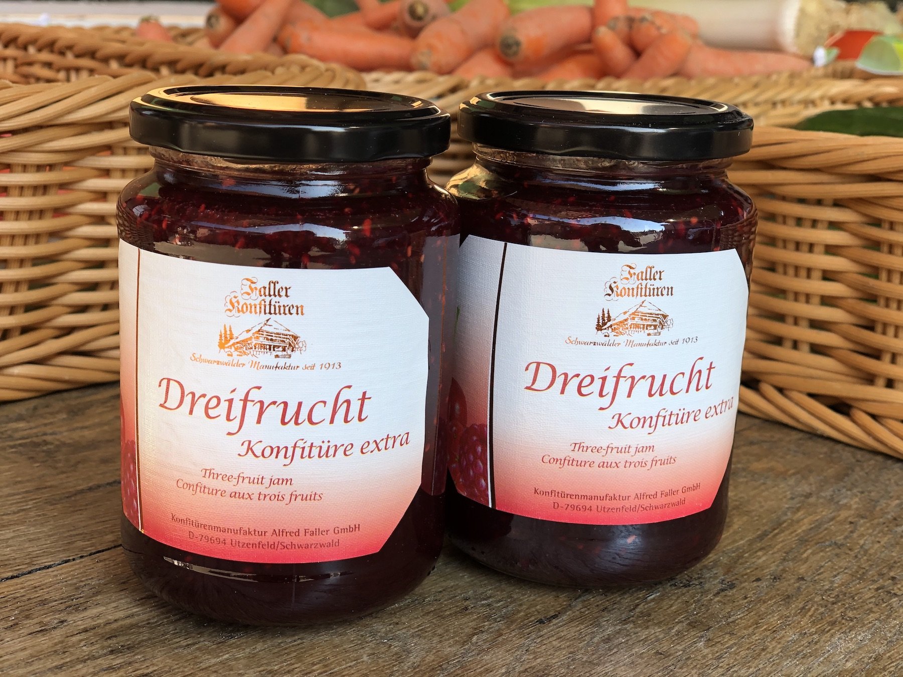 Dreifrucht Konfitüre aus dem Schwarzwald | gebaeckmanufaktur.de