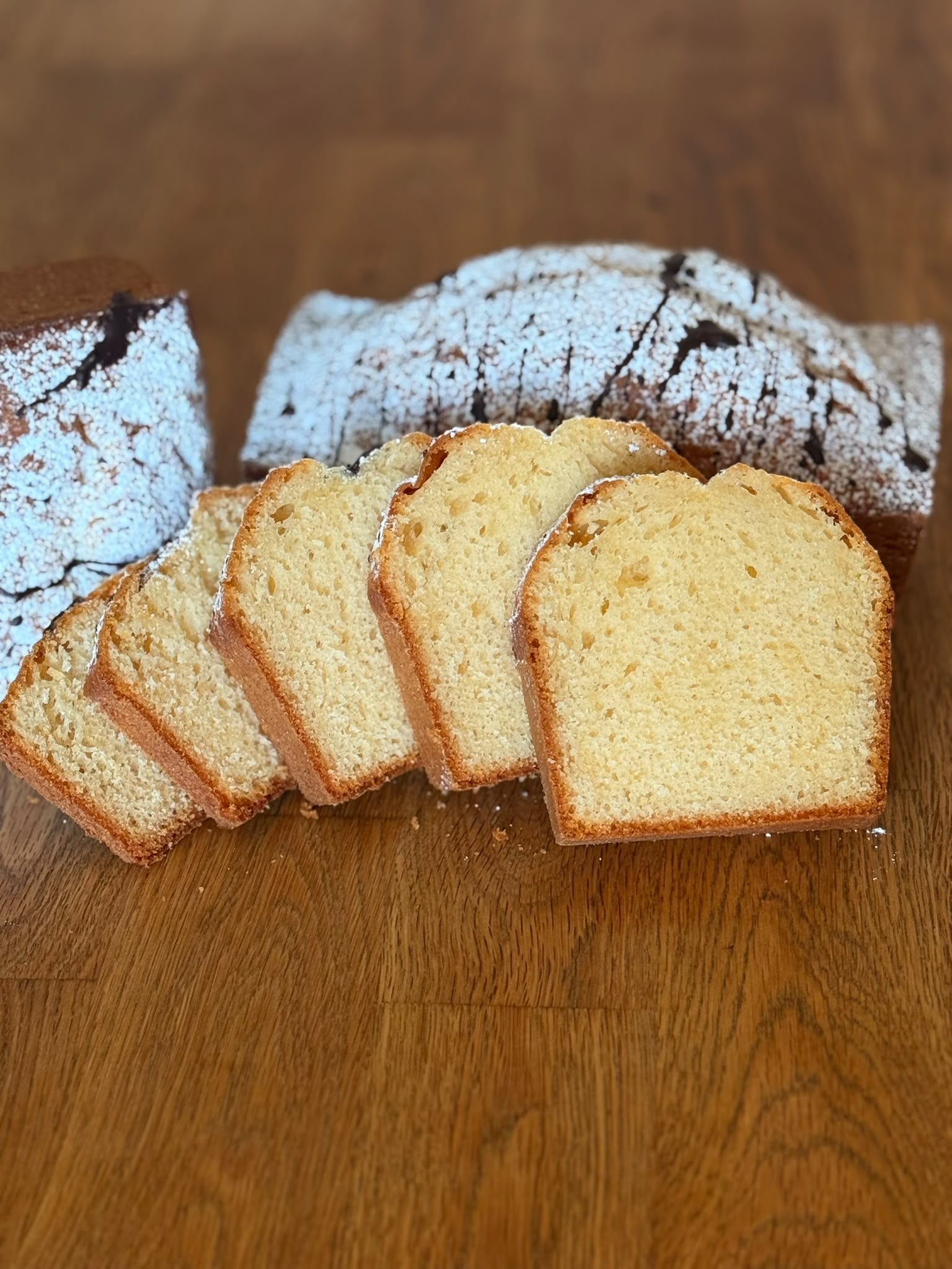 Rührkuchen mit Zitronennote
